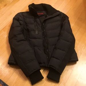Burberry Sport puffer jacket. In very good condition. Barely worn